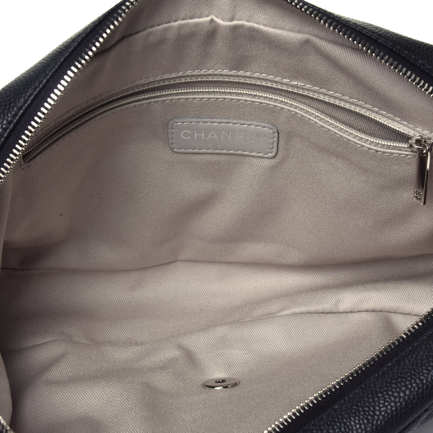 Caviar Quilted Jumbo Easy Flap Black