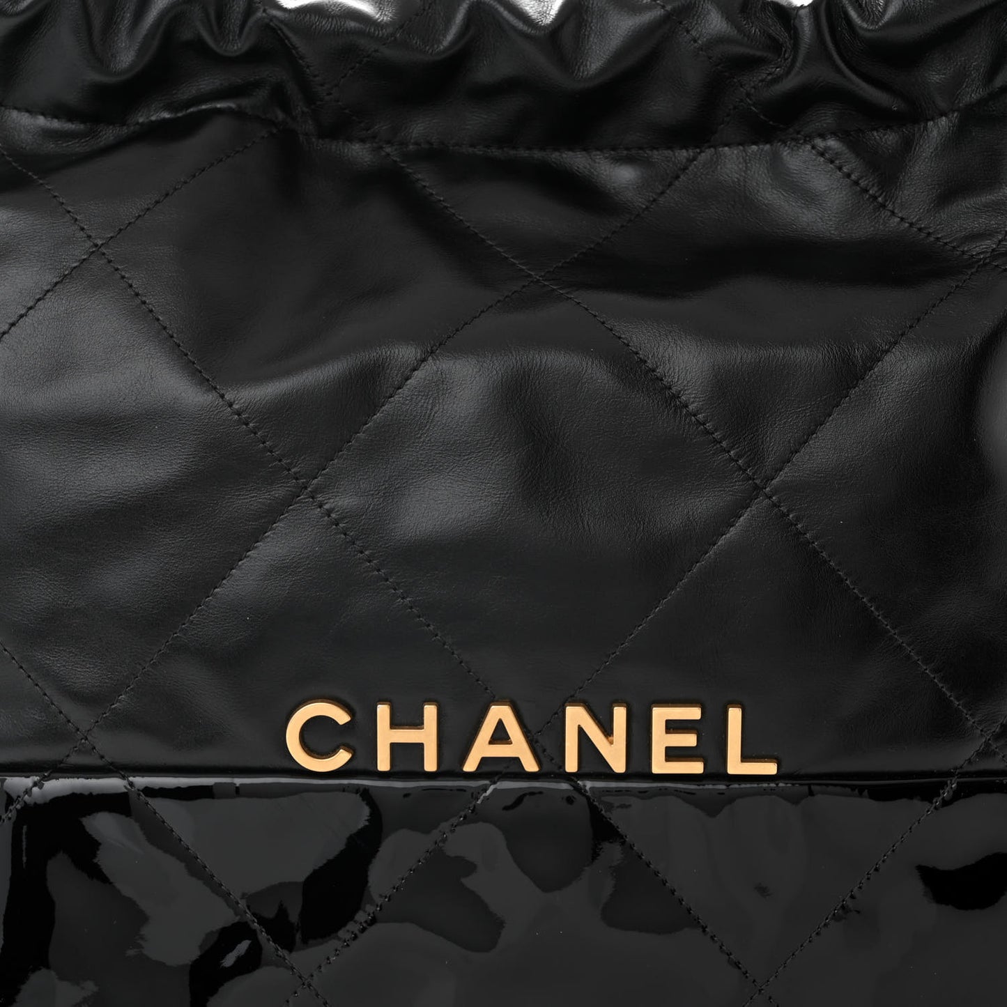 Shiny Calfskin Patent Quilted Small Chanel 22 Black