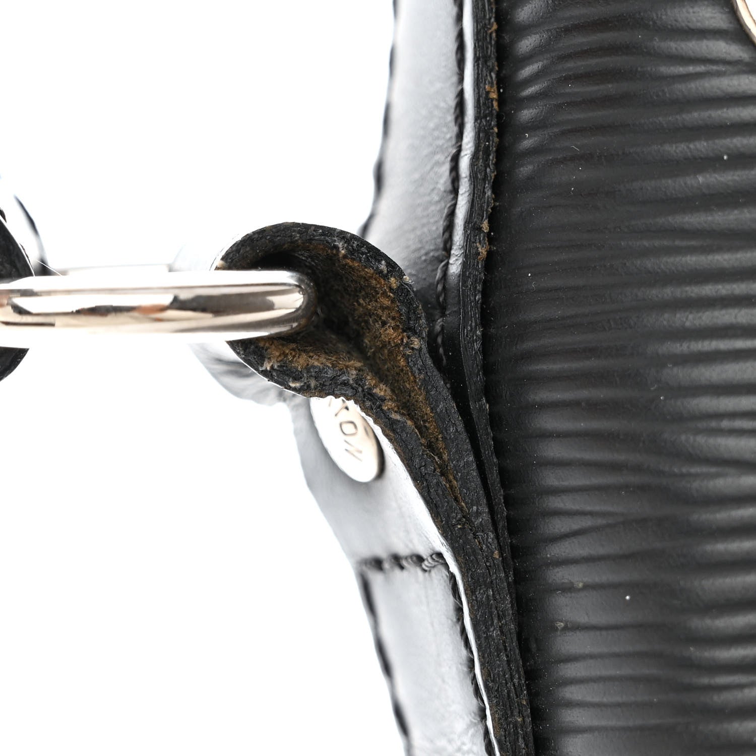 Louis Vuitton Epi Noe Black 12 of 15