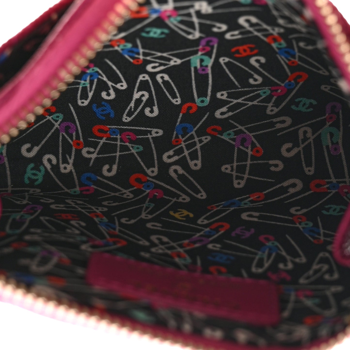 Caviar Quilted CC Zip Around Card Holder Dark Pink