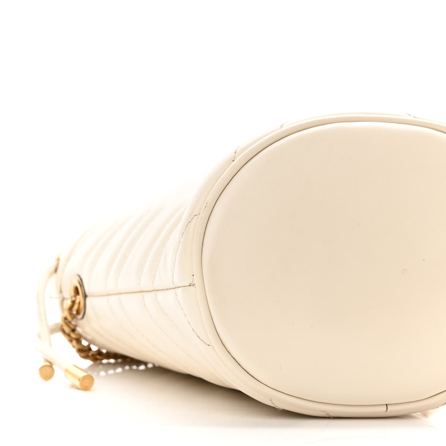 Calfskin Matelasse Mini GG Marmont 2.0 Bucket Bag White