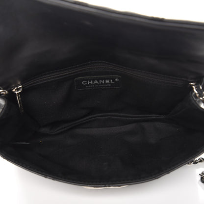 Chanel Calfskin Quilted Double Stitch Hamptons Clutch with Chain Black 5 of 11