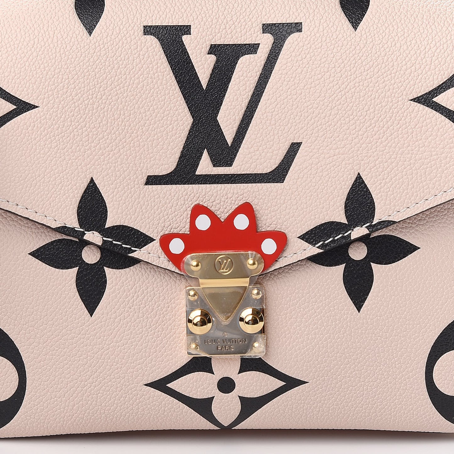 Empreinte Monogram Giant Crafty Pochette Metis Creme Black