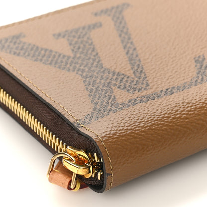 Louis Vuitton Reverse Monogram Giant Zippy Wallet 7 of 9
