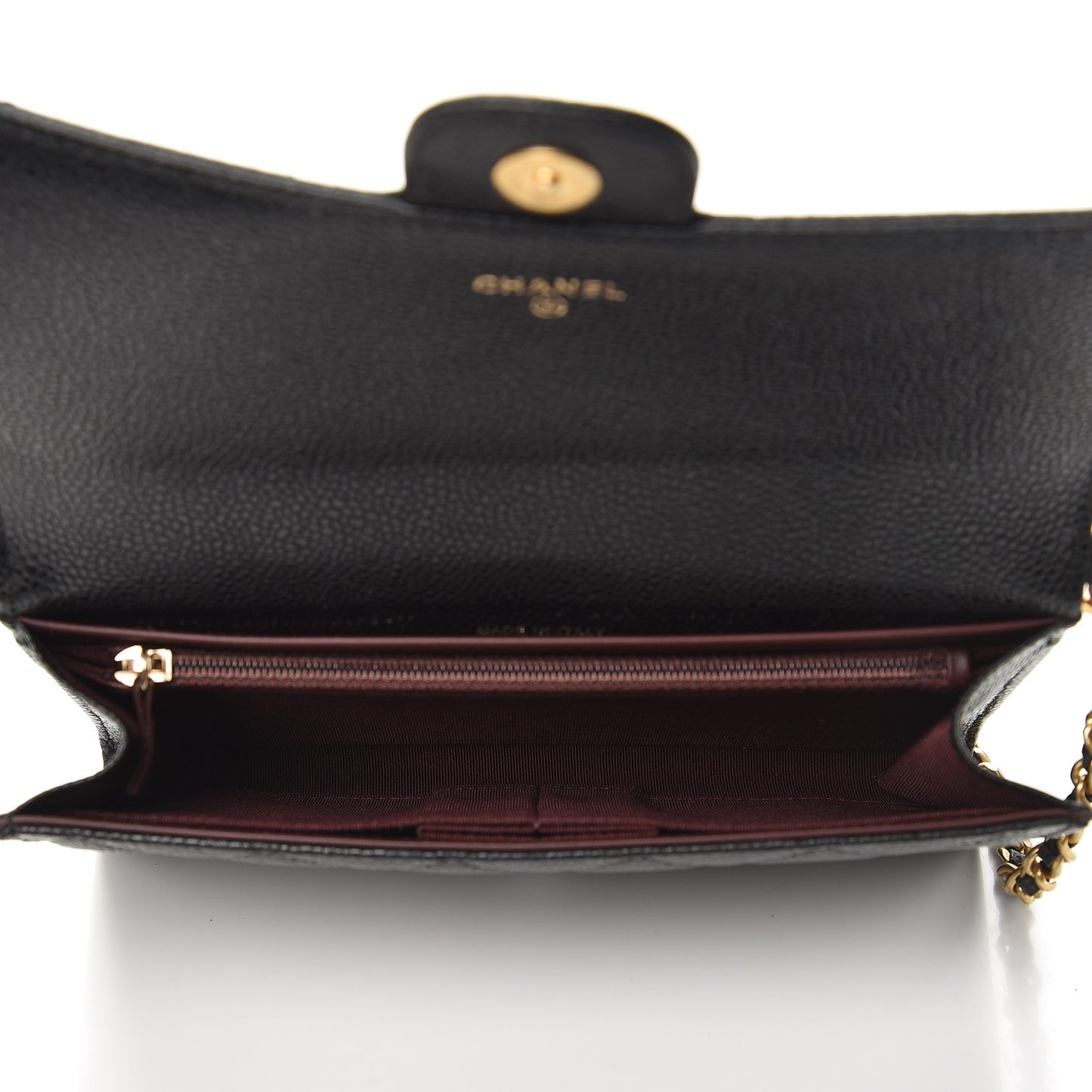 Caviar Quilted Wallet With Chain Black