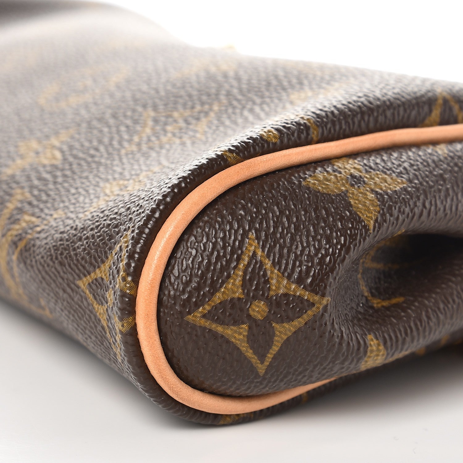 Louis Vuitton Monogram Eva Clutch 9 of 9
