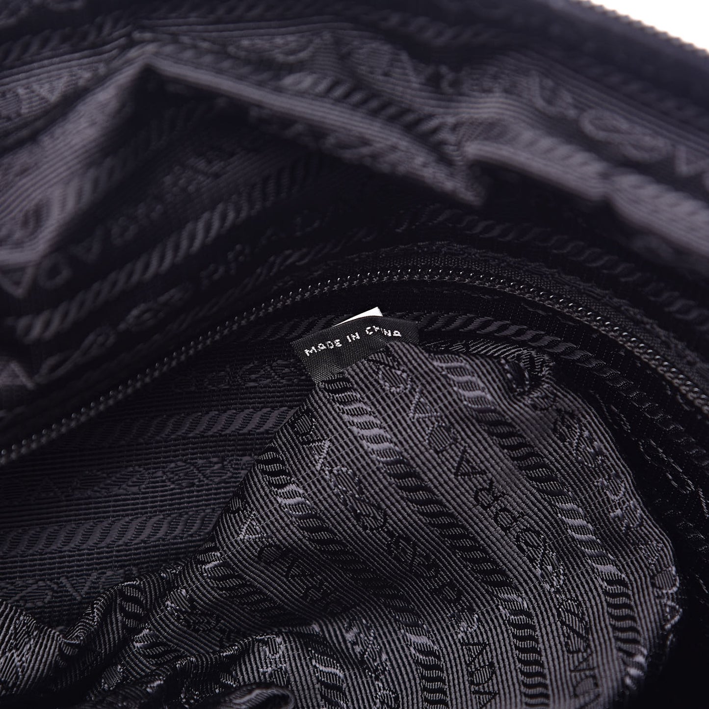 Tessuto Nylon Saffiano Viaggio Duffle Black
