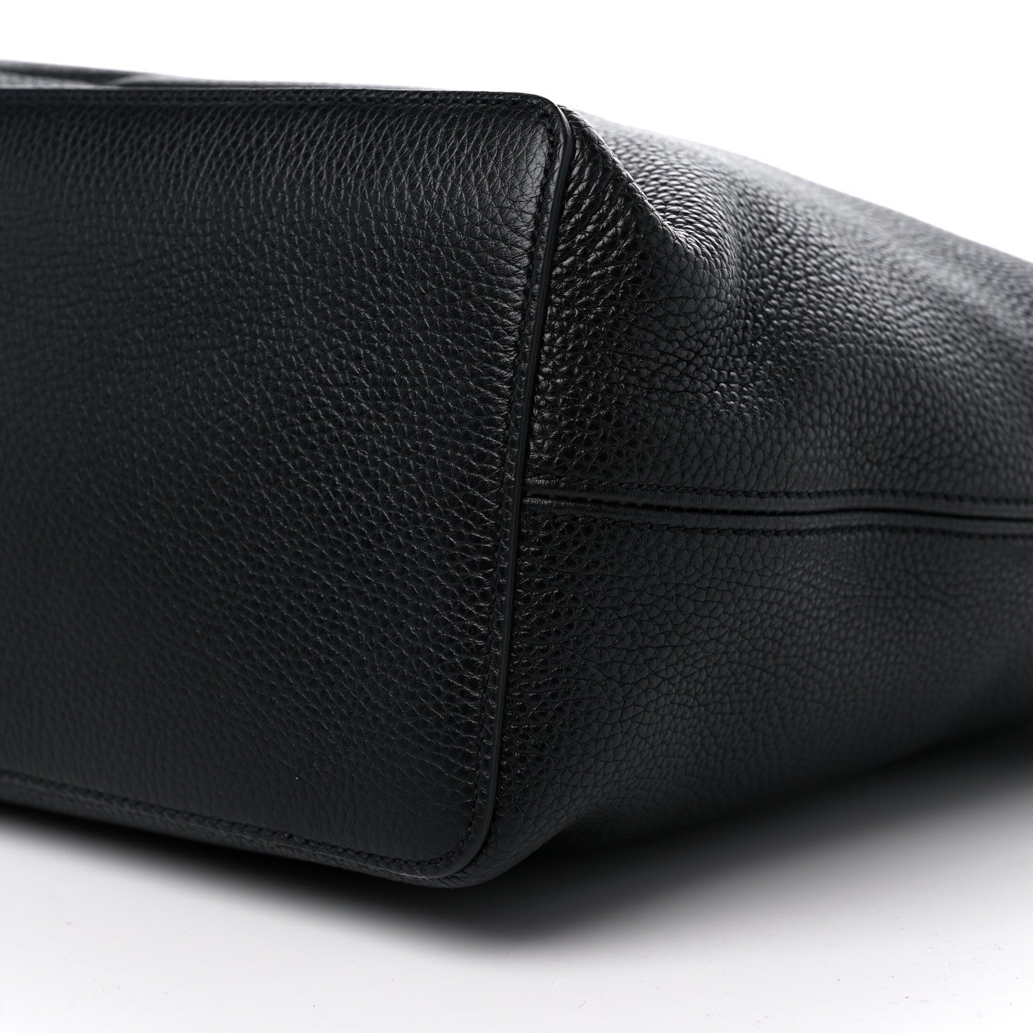 Gucci Pebbled Calfskin Large Soho Hobo Black 9 of 9
