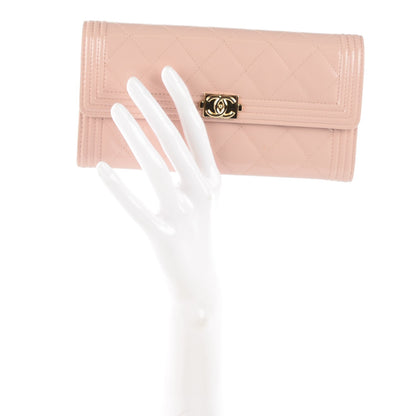 Chanel Iridescent Glazed Calfskin Quilted Boy Flap Wallet Light Pink 2 of 8