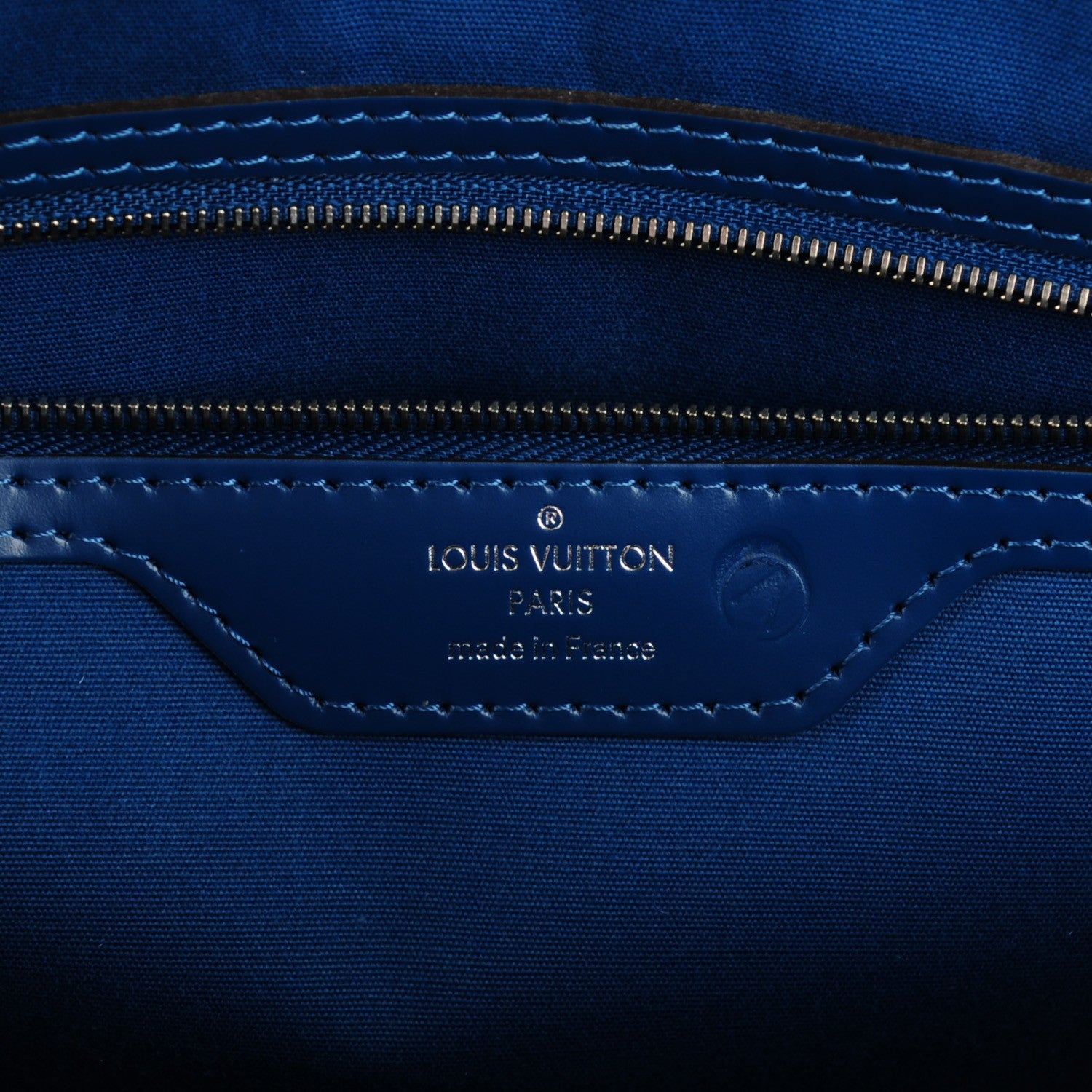 Louis Vuitton Epi Brea MM Saphir 6 of 7