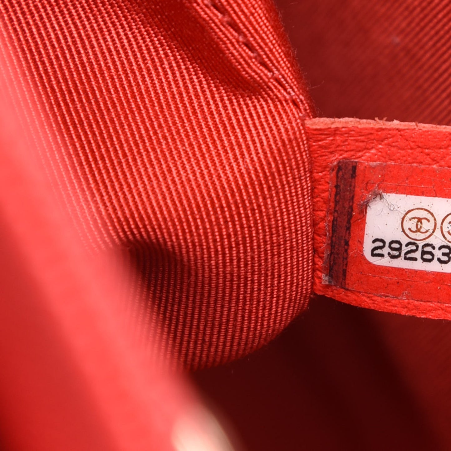 Caviar Quilted In Out Flap Shopping Tote Red