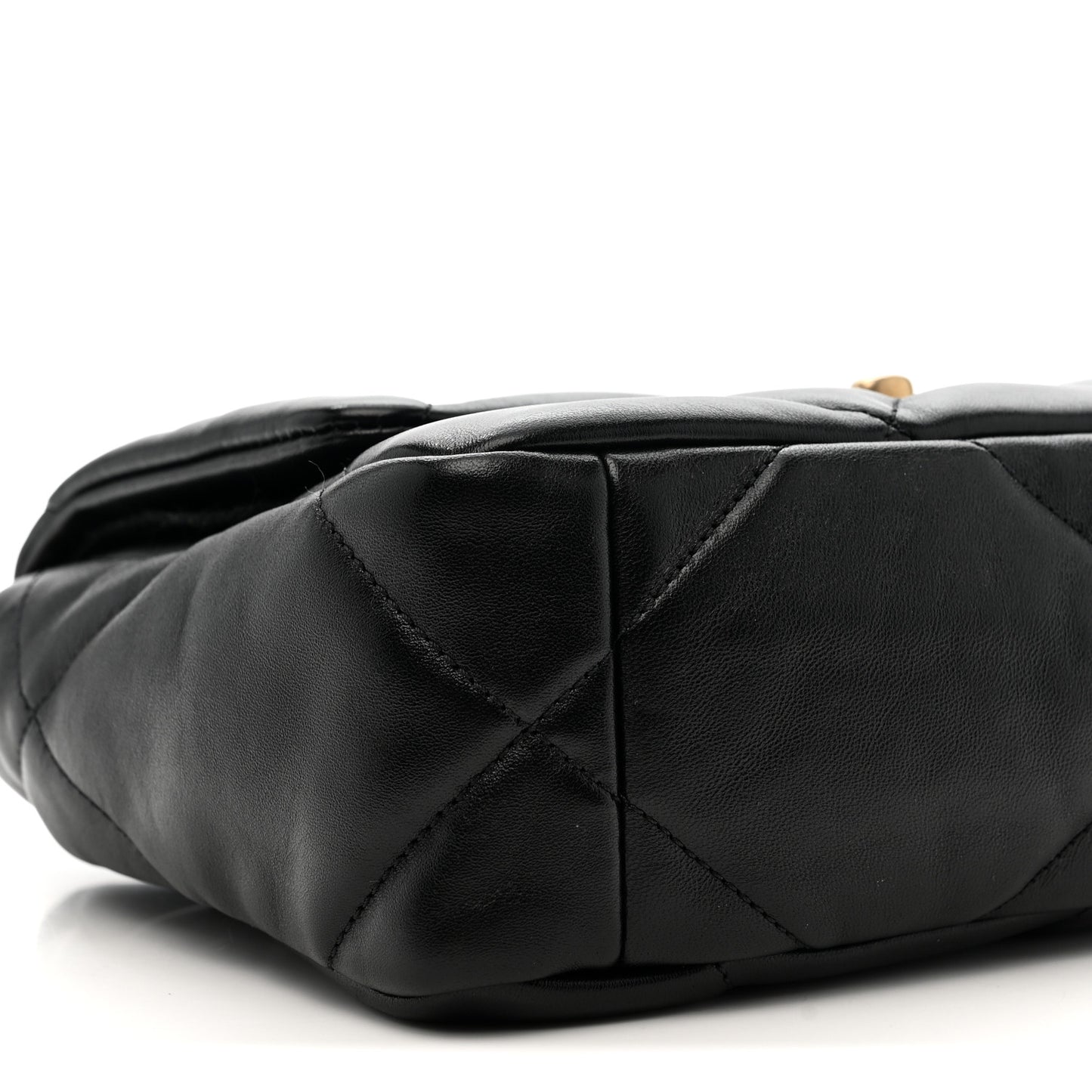 Lambskin Quilted Medium Chanel 19 Flap Black
