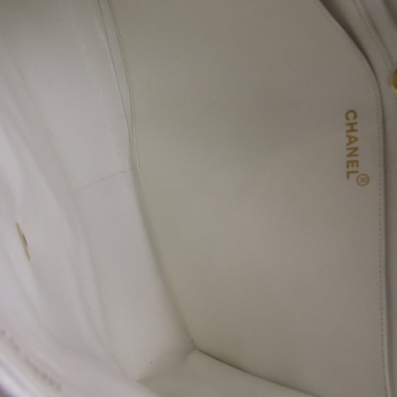 Chanel Caviar Vertical Quilt Jumbo Flap White 7 of 13