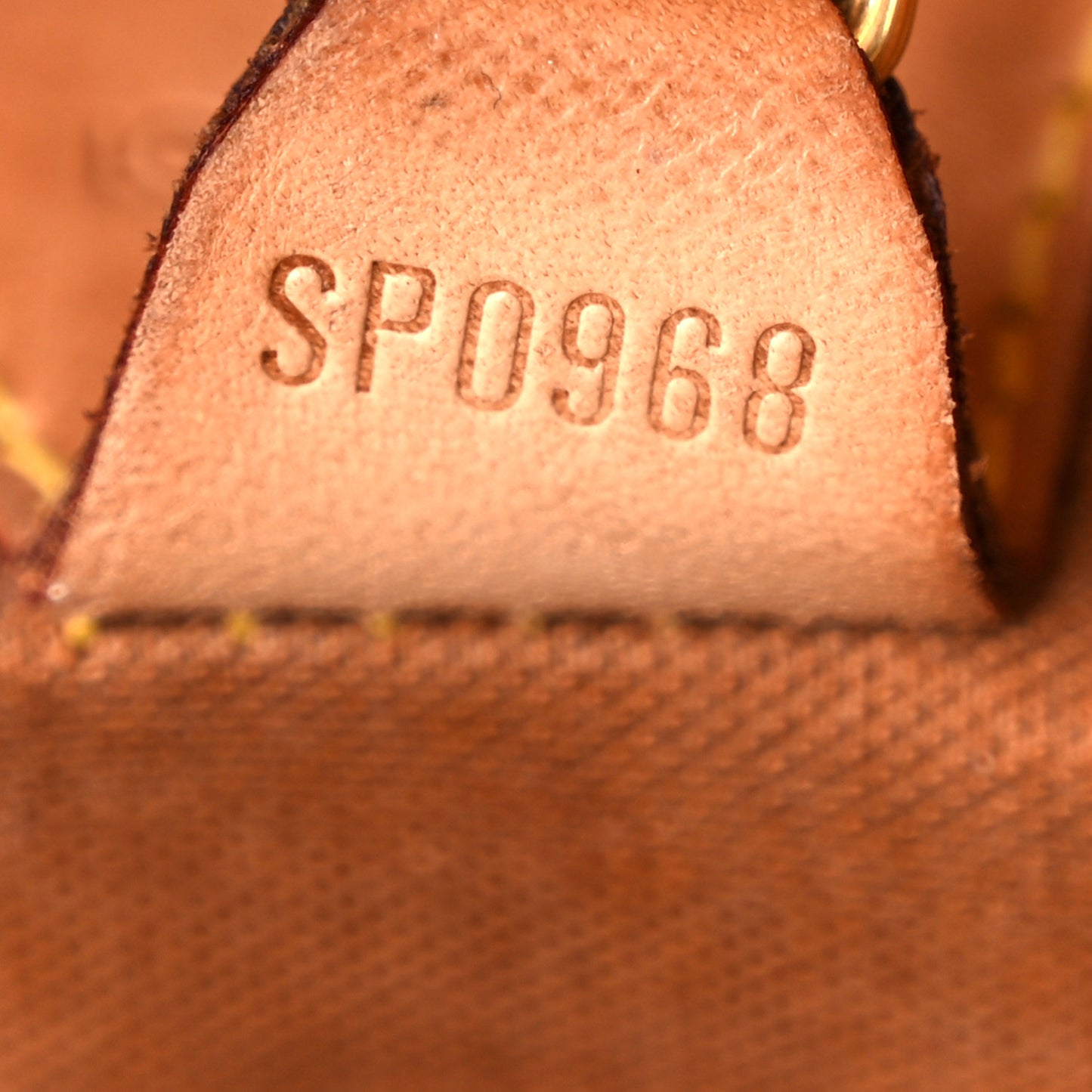 Monogram Ellipse PM