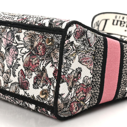 Christian Dior Canvas Embroidered Medium Butterfly Around The World Lady D-Lite White Pastel Pink 9 of 9