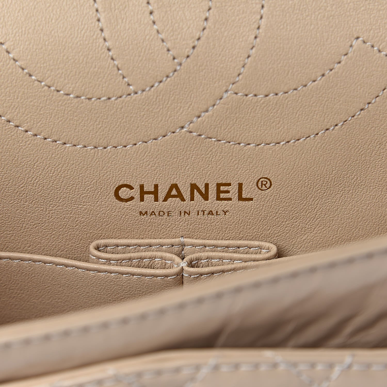Chanel Patent Distressed Calfskin Quilted 2.55 Reissue 225 Flap Beige 6 of 11
