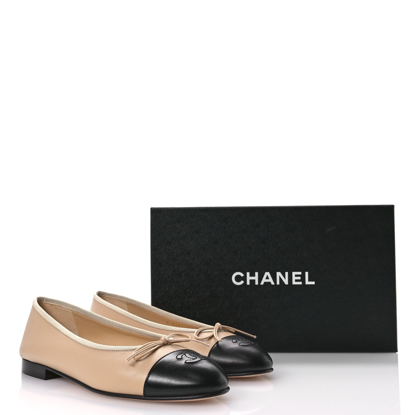 Lambskin Cap Toe CC Ballerina Flats 38.5 Beige Black