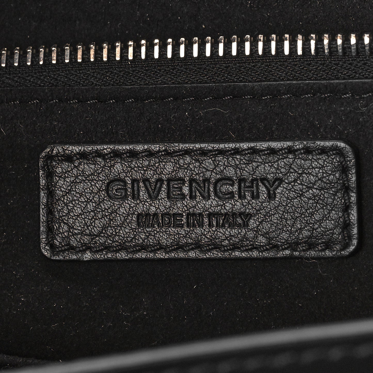 Grained Calfskin Chain Small Shark Lock Satchel Black