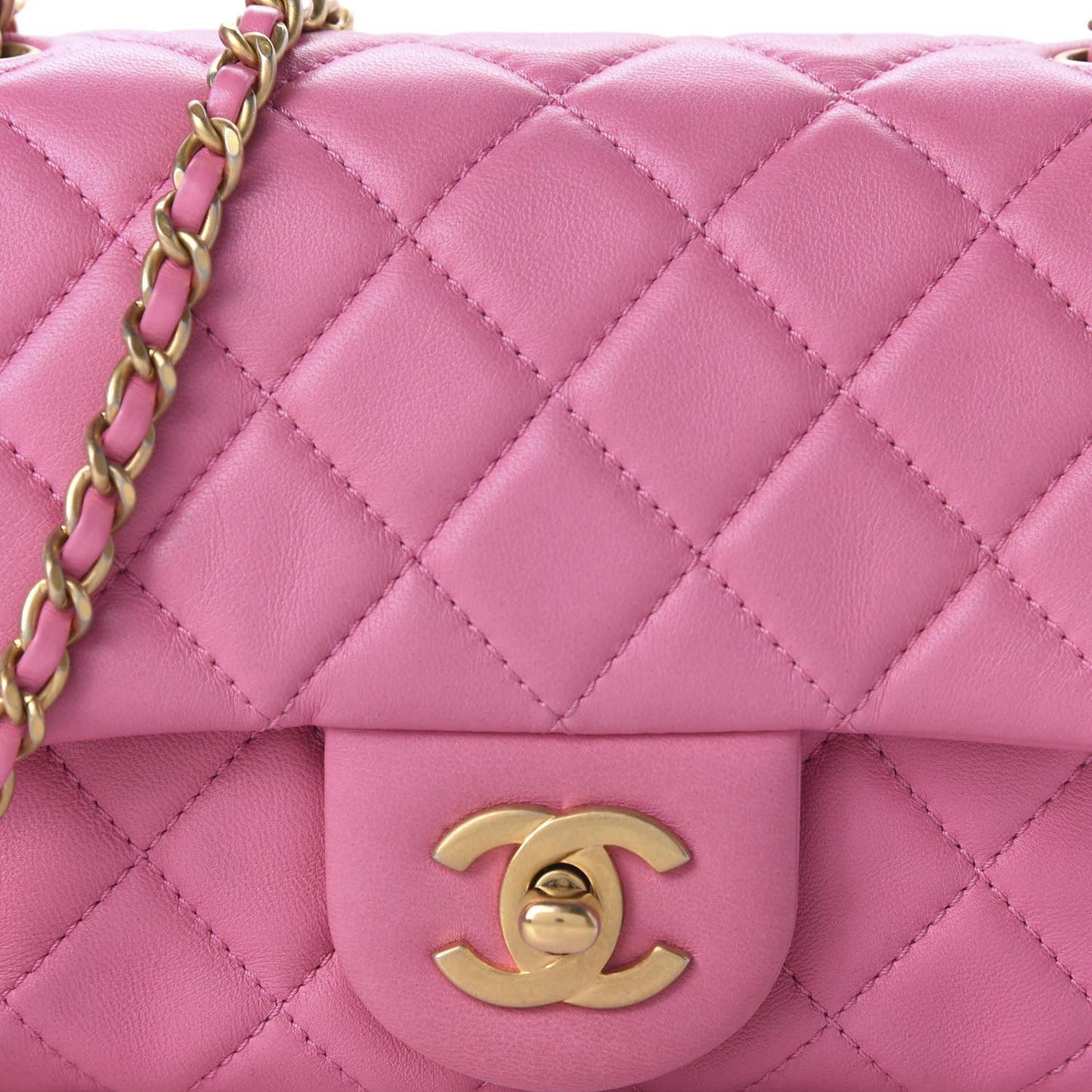 Lambskin Quilted Mini Pearl Crush Flap Pink