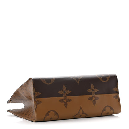 Louis Vuitton Reverse Monogram Giant Onthego GM 4 of 12