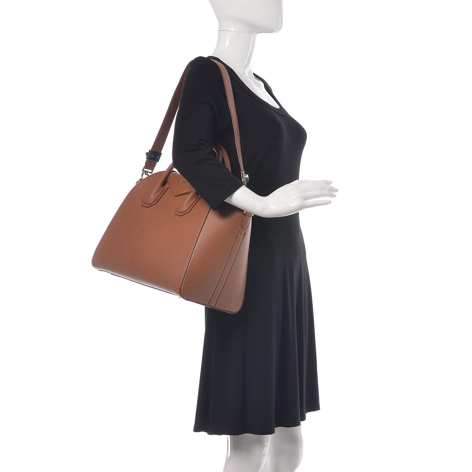Givenchy Sugar Goatskin Medium Antigona Cognac 2 of 11