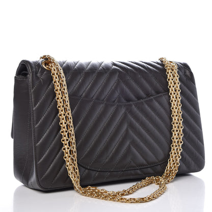 Chanel Aged Calfskin Chevron 2.55 Reissue 226 Dark Grey 4 of 9