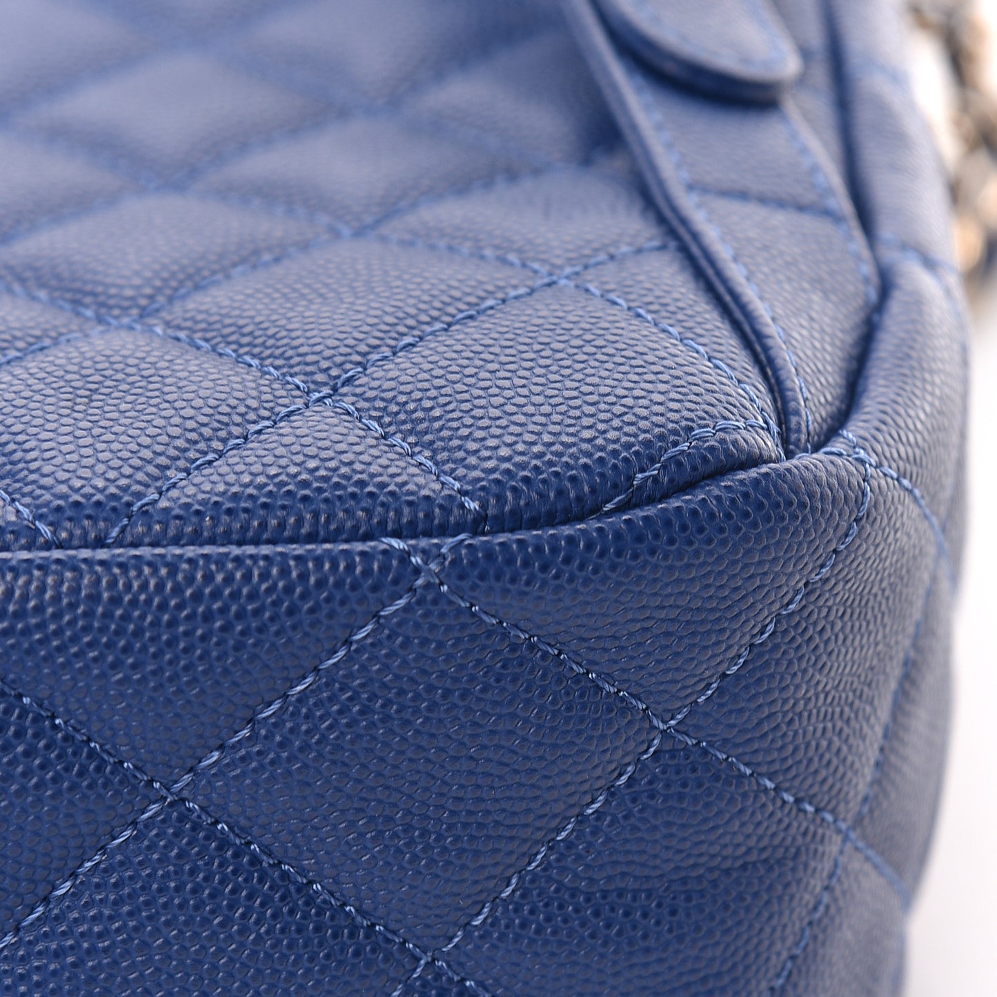 Caviar Quilted Large CC Day Backpack Blue
