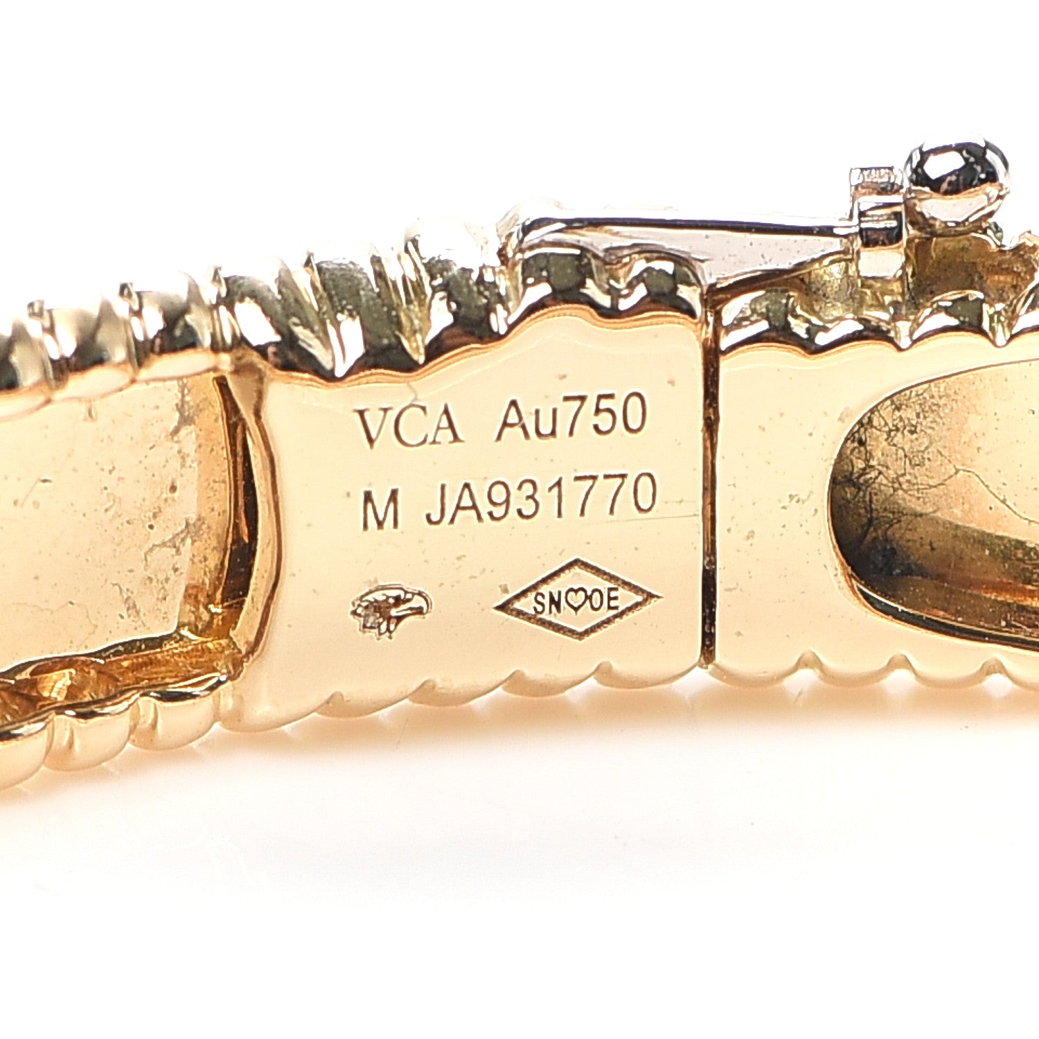 Van Cleef & Arpels 18K Yellow Gold Perlee Signature Bangle Bracelet M 4 of 6