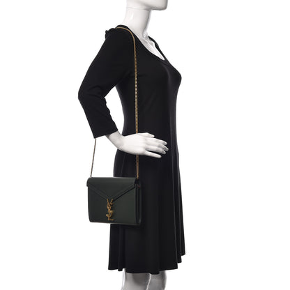 Saint Laurent Grain De Poudre Monogram Cassandra Chain Wallet Vert Fonce 2 of 9