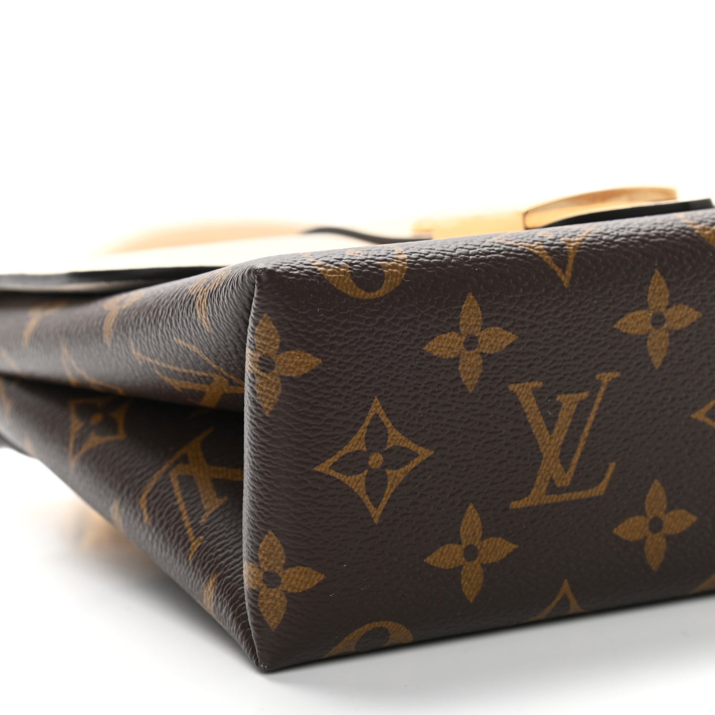 Monogram Locky BB Creme