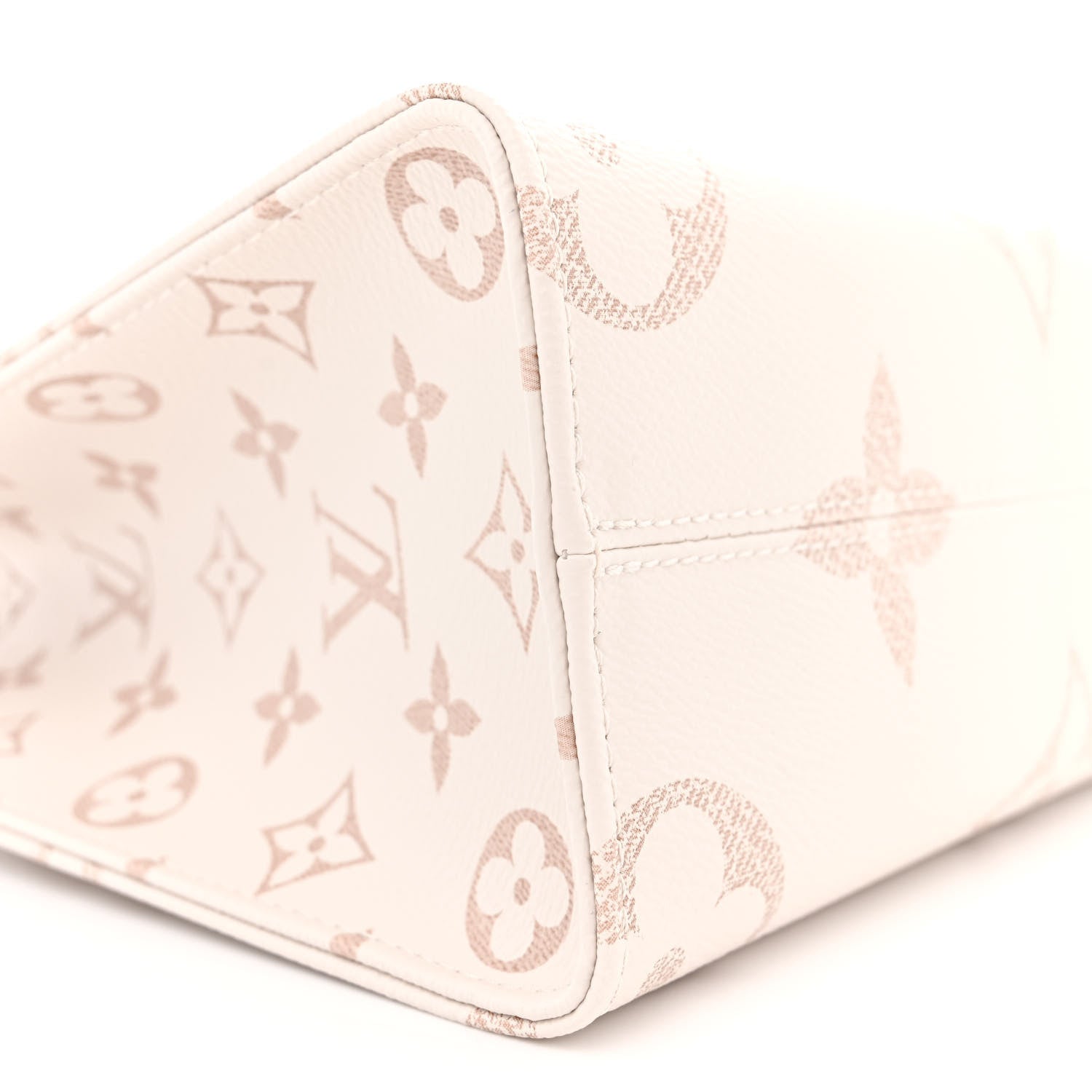Louis Vuitton Monogram Dune Giant Onthego PM 8 of 9