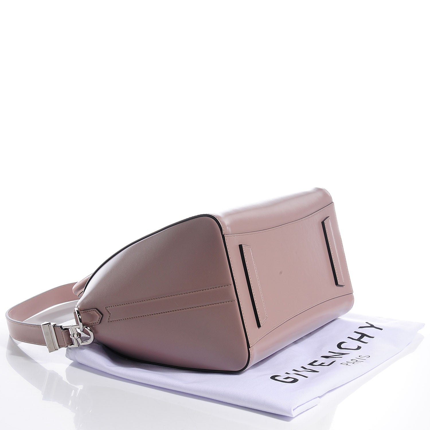 Givenchy Smooth Calfskin Medium Antigona Linen 4 of 9