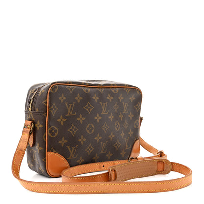 Louis Vuitton LOUIS VUITTON Monogram Trocadero 27 3 of 16