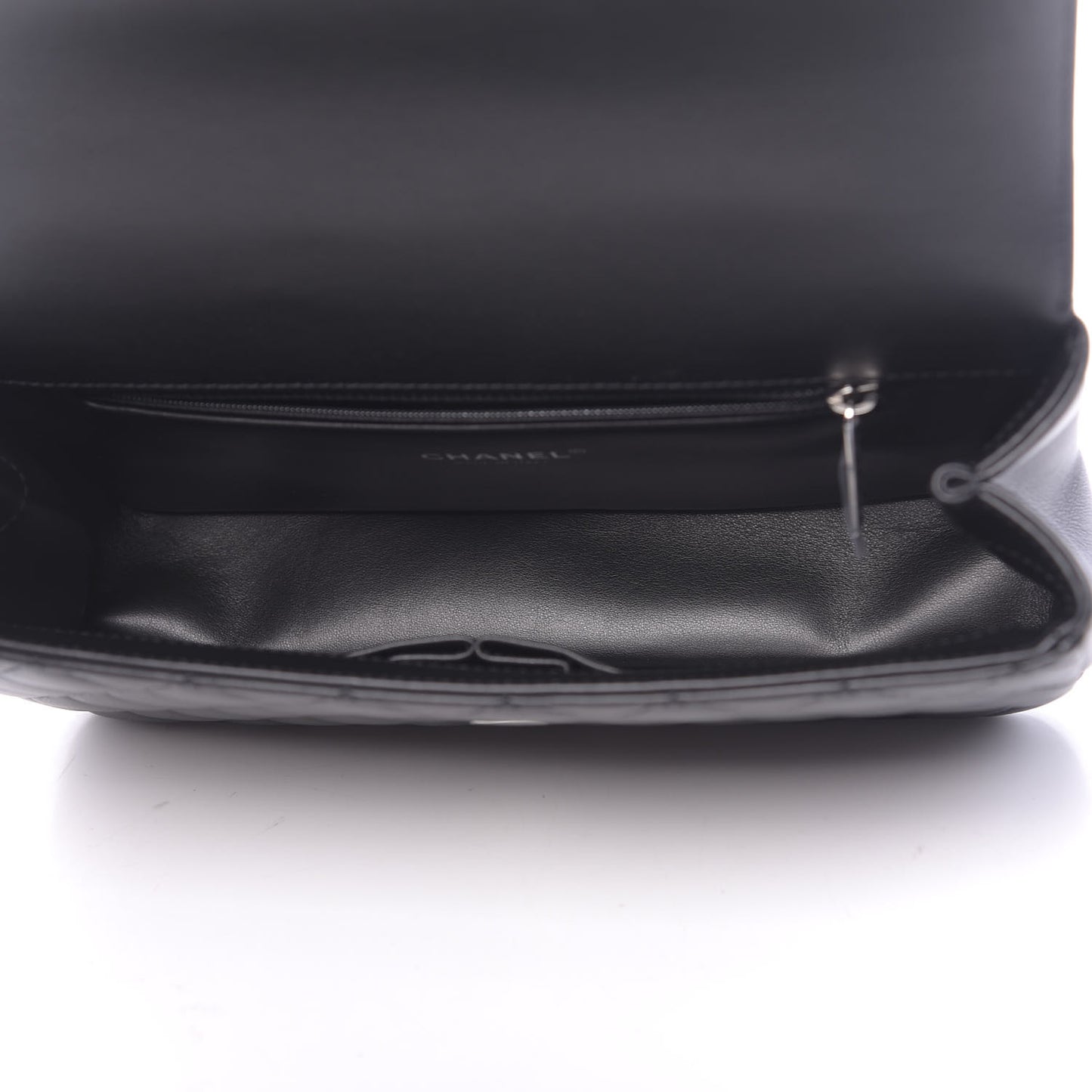 Calfskin Quilted Medium CC Filigree Flap Black