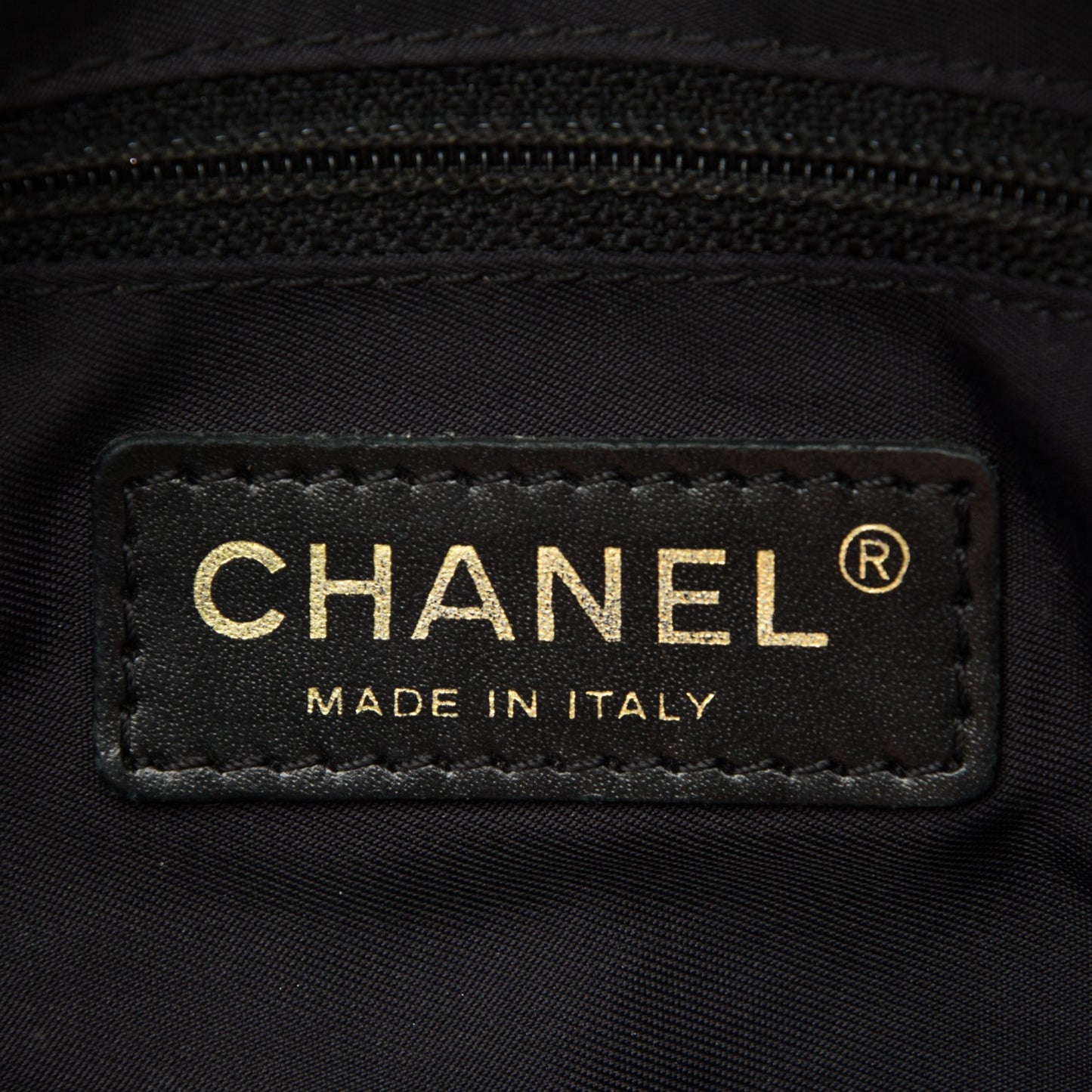 Nylon Travel Hobo Black