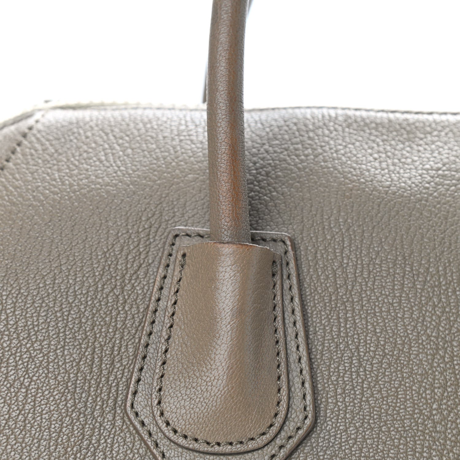 Givenchy Sugar Goatskin Medium Antigona Sand 16 of 25