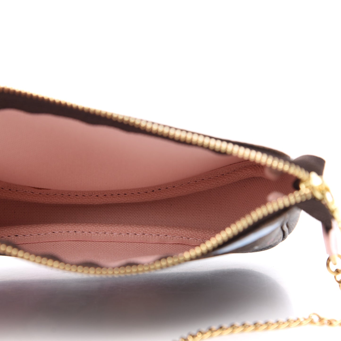 Damier Ebene 2020 Christmas Animation Big Wheel Mini Pochette Accessories Rose Ballerine