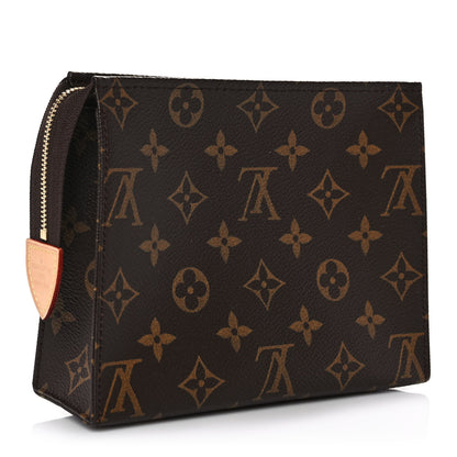 Louis Vuitton Monogram Toiletry Pouch 19 4 of 10