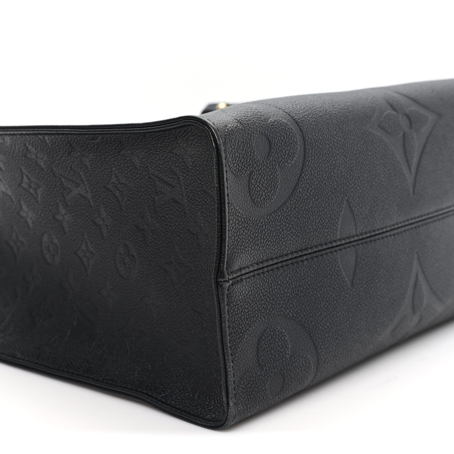 Louis Vuitton Empreinte Monogram Giant Onthego MM Black 8 of 9