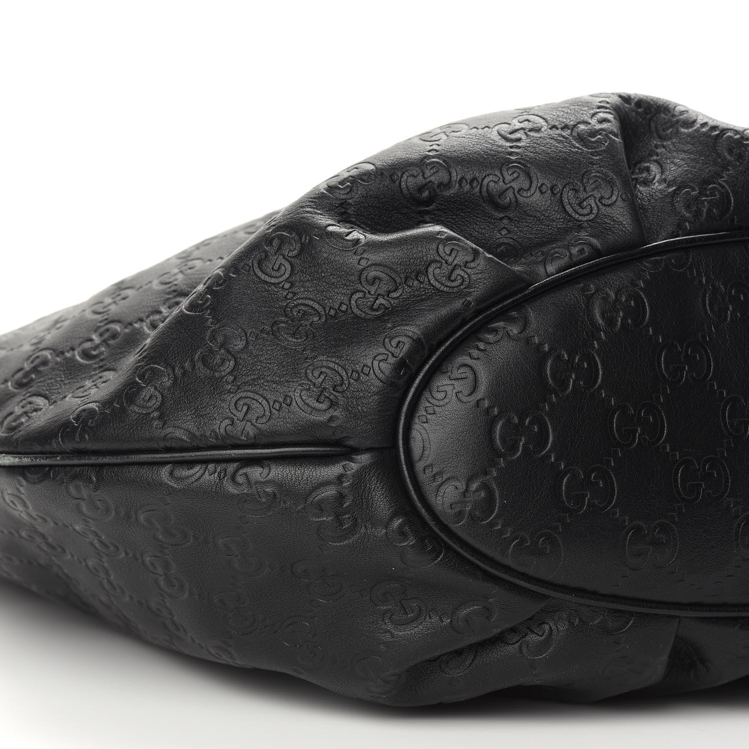 Gucci Guccissima Pelham Medium Hobo Black 8 of 11
