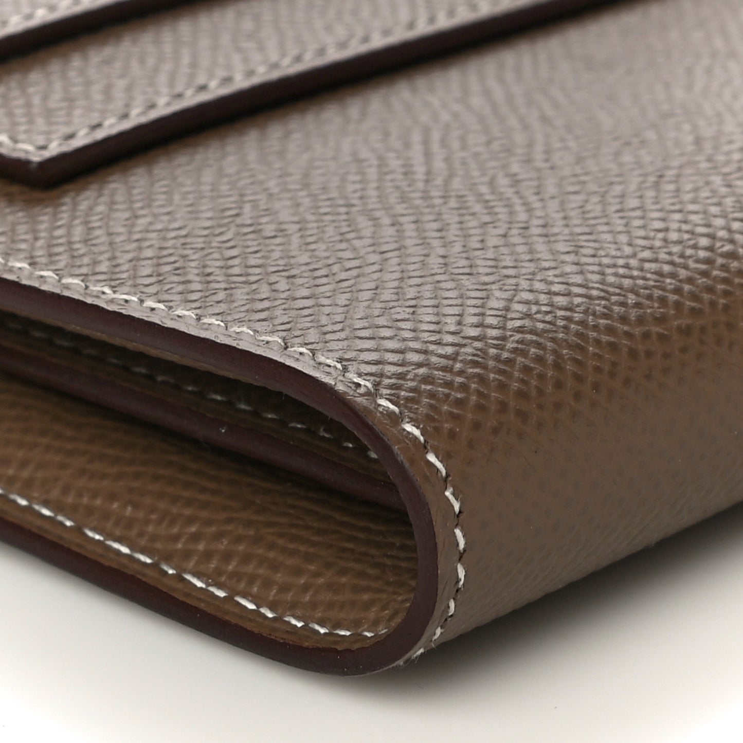 Epsom Kelly Longue Wallet Etoupe