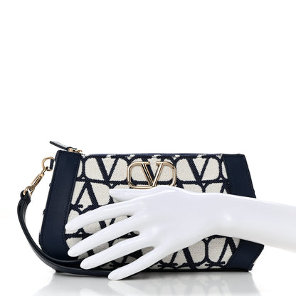 Valentino Garavani Toile Iconographe Cotton Medium Vlogo Wristlet Cosmetic Case White Worker 2 of 7
