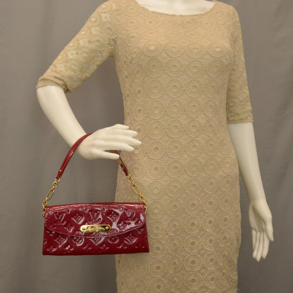 Louis Vuitton Vernis Sunset Boulevard Pomme D'Amour 2 of 6