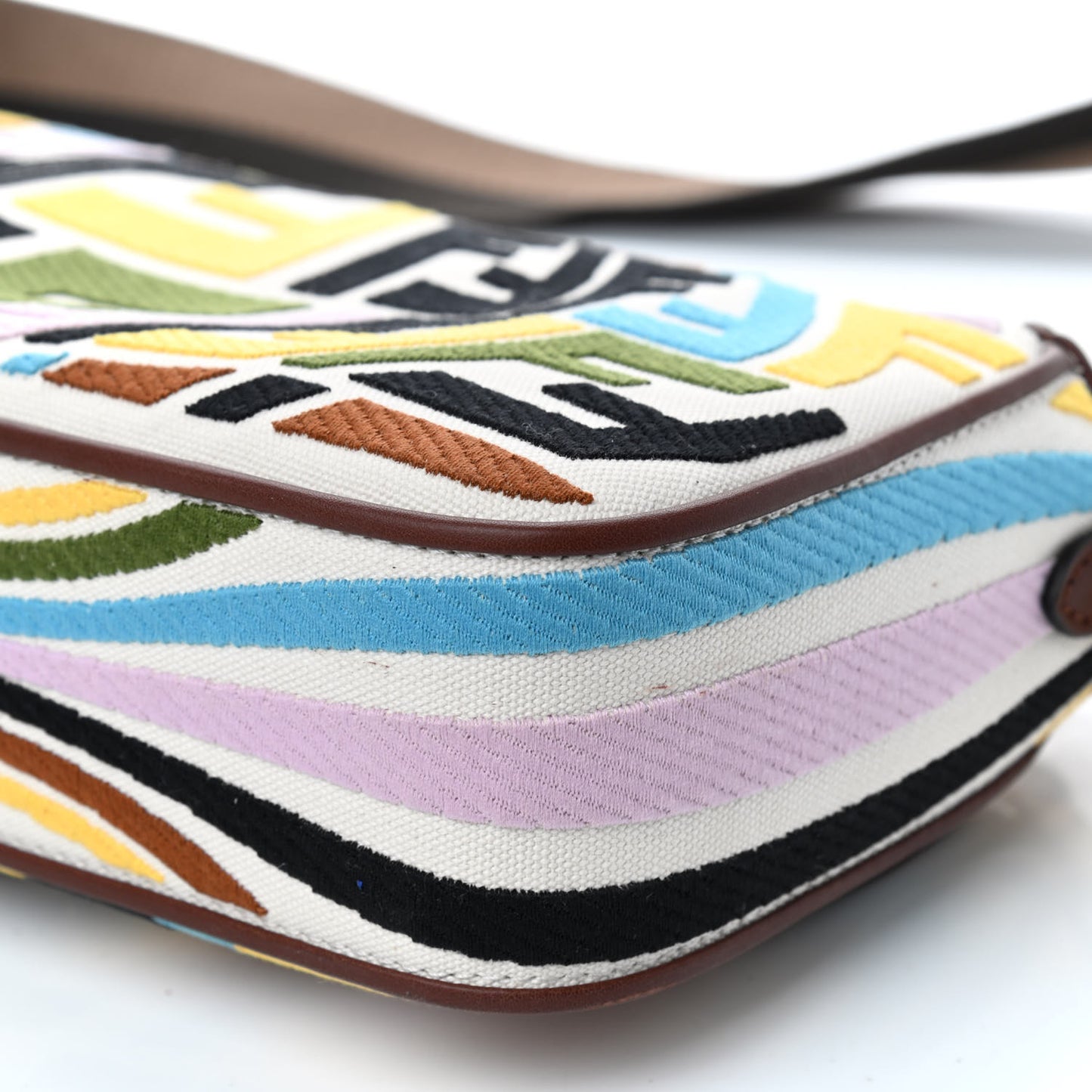 X SARA COLEMAN Canvas Vitello King Seta FF Fish Eye Embroidered Baguette Grezzo Multicolor Ghianda