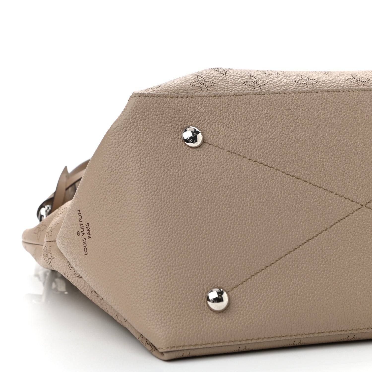 Louis Vuitton Mahina Beaubourg Hobo MM Galet 8 of 10