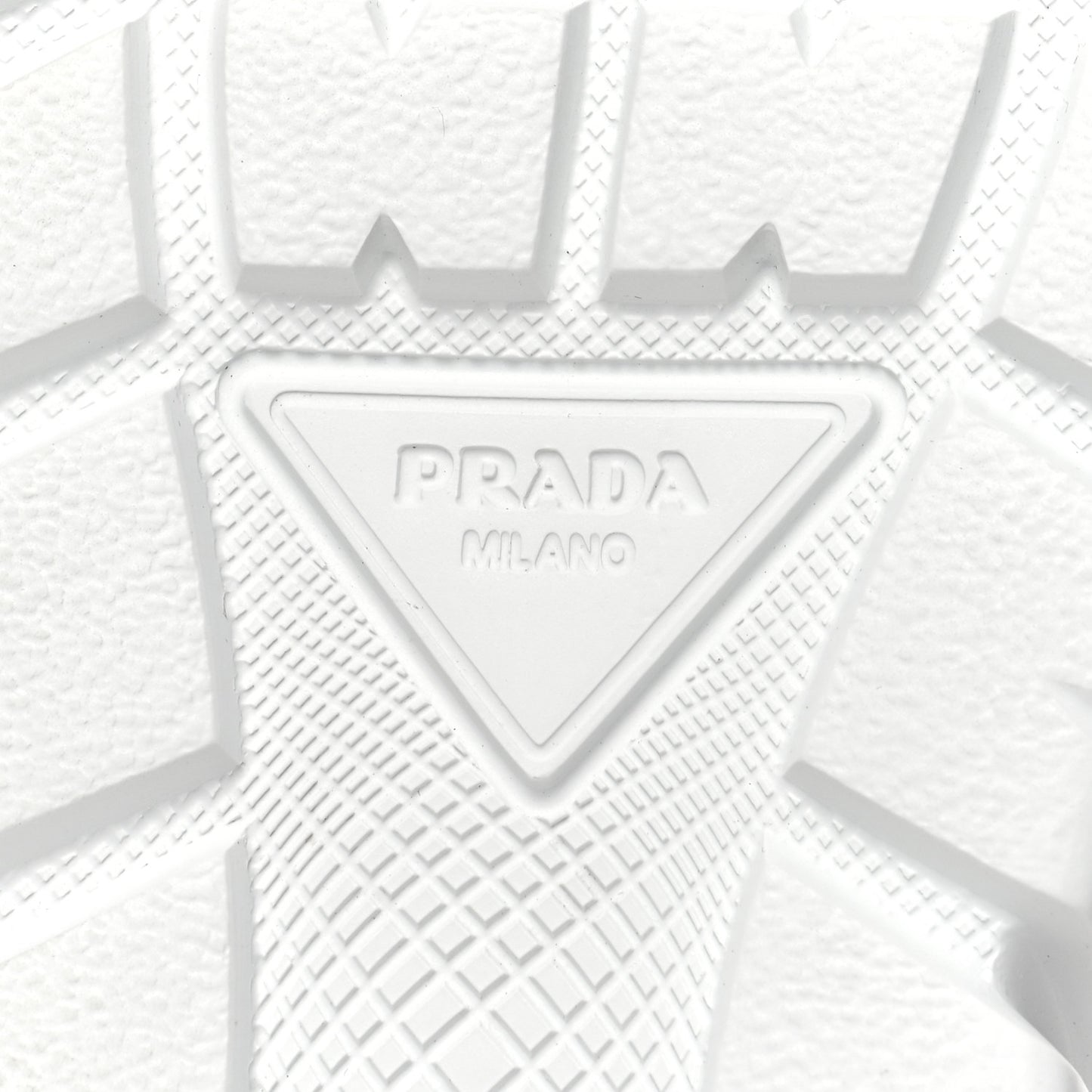Re-Nylon Gabardine Rubber Triangle Logo Quilted Womens Rush Piuma 50mm Mid Sneakers 38 Alabastro