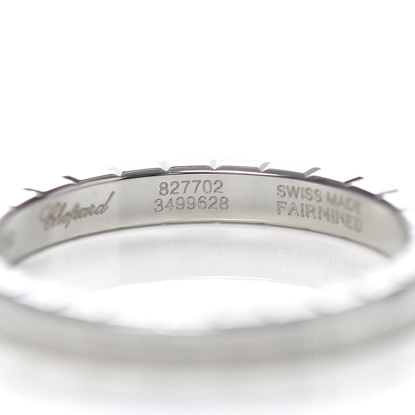 18K White Gold Ice Cube Pure Band Ring 53 6.25