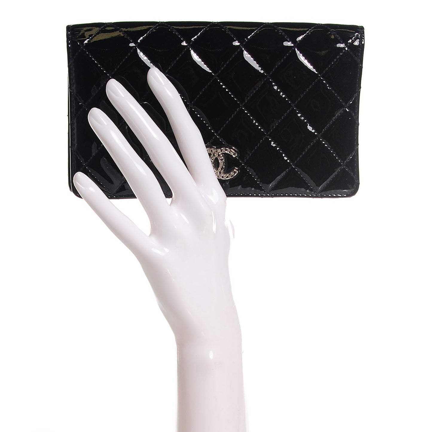 Patent Quilted Brilliant Yen Wallet Black