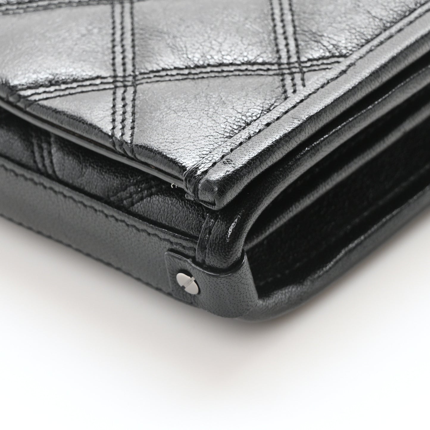 Lambskin Diamond Quilted Becky Chain Wallet Black