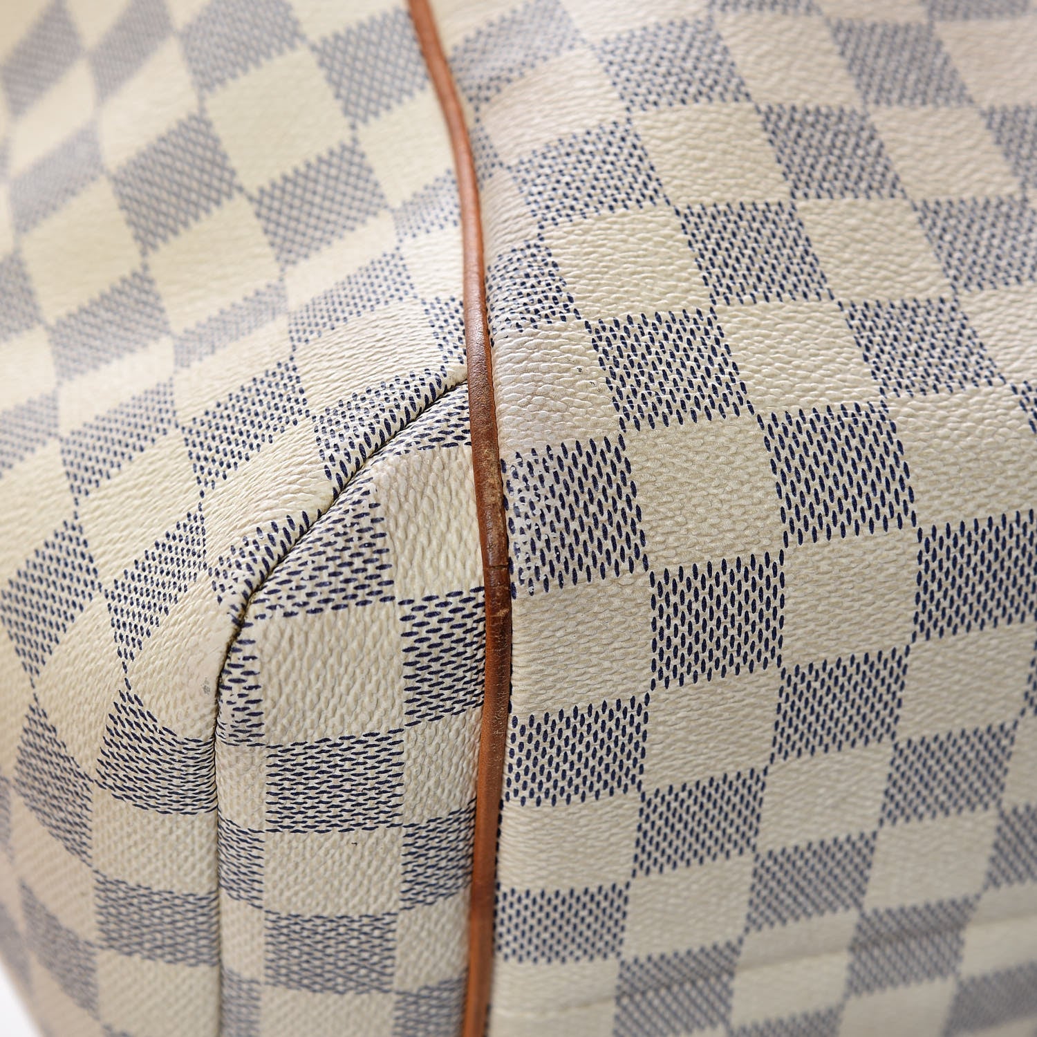 Louis Vuitton Damier Azur Totally MM 23 of 28